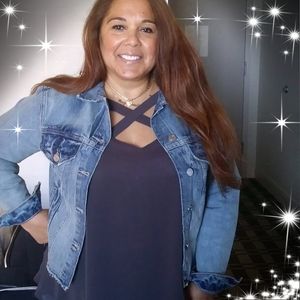 Meet your Posher, Magdalena